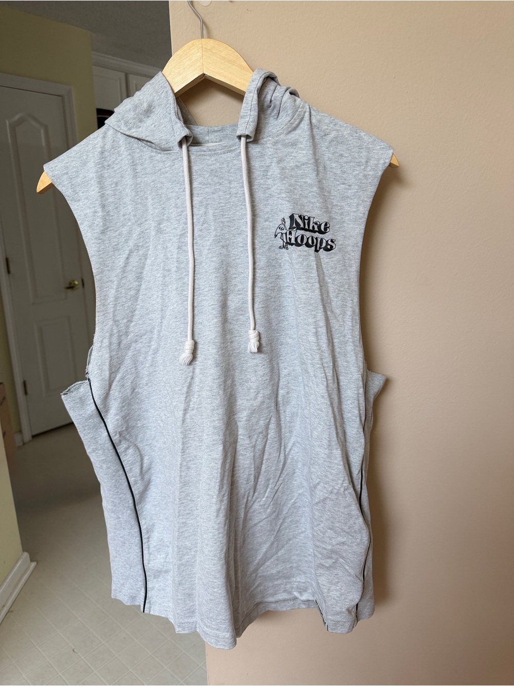 Nike | Dri-Fit | Gray Sleeveless Hoodie Tank with Drawstring | Size M